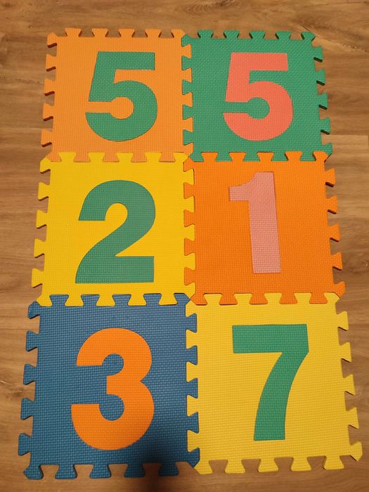 Puzzle piankowe liczby, mata, 29cm x 29cm, 44 sztuk
