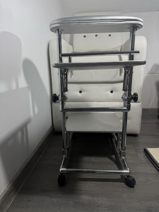 Продам підставку для педикюру