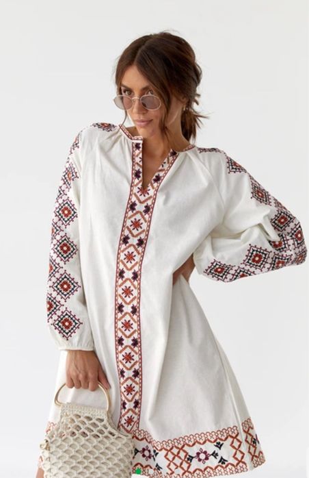 Плаття нове вишиванка, Турція