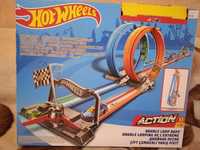 Автотрек Hot Wheels на 2 машинки