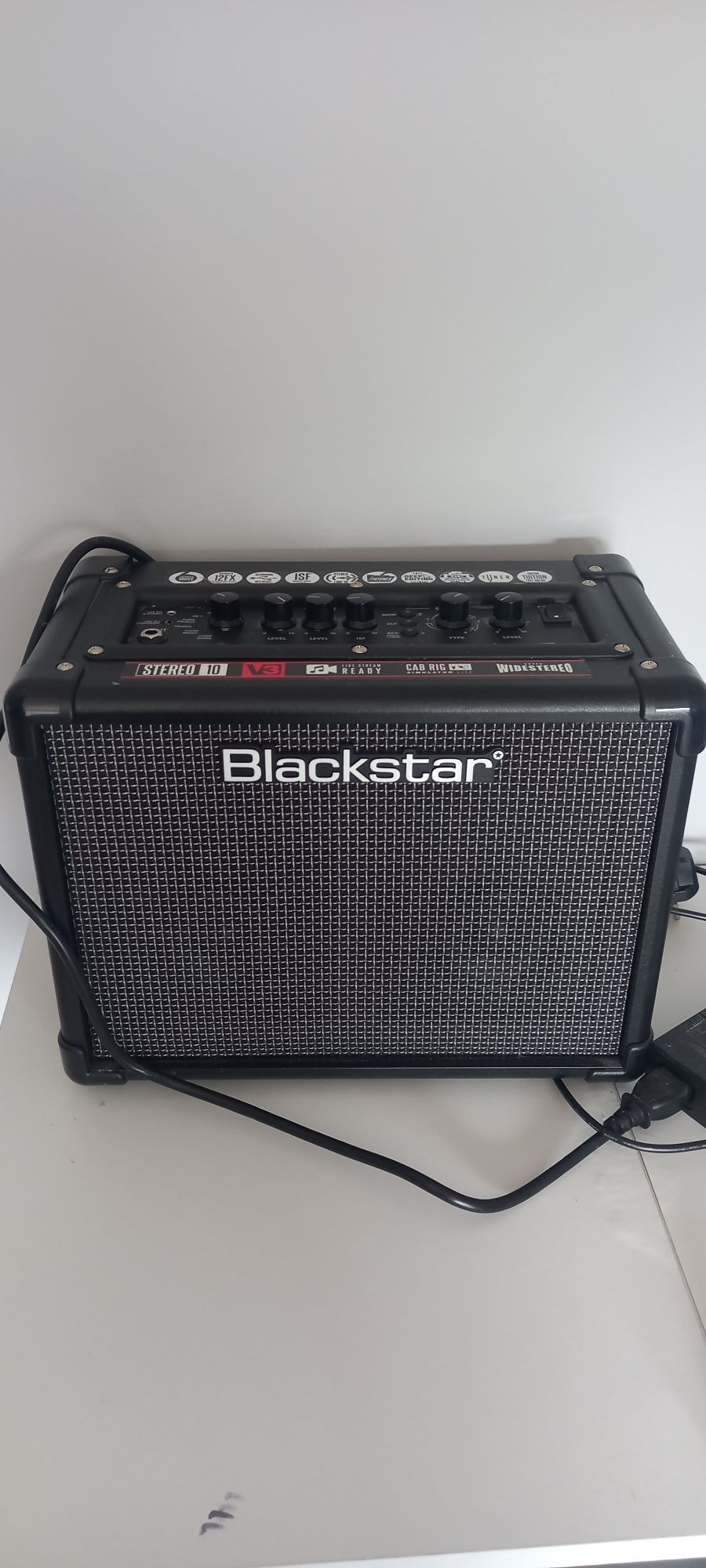 Wzmacniacz gitary BLACKSTAR ID:Core V3 Stereo 10