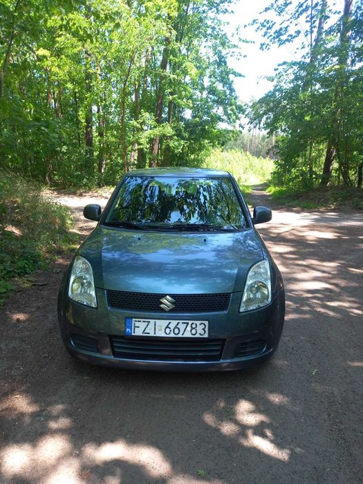 Suzuki Swift 2006 rok/ 2007 pierwsza rejestracja