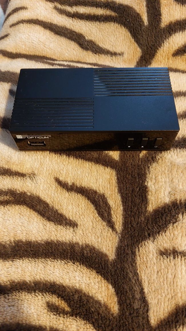 Dekoder DVB-T Opticum Blue R265 lite