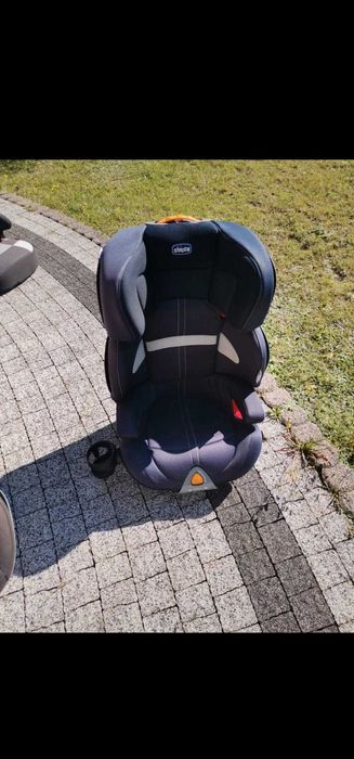 Fotelik samochodowy CHICCO od 15-36 kg