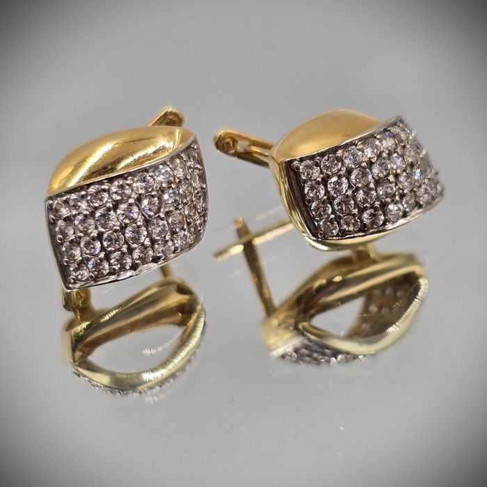 Złote Kolczyki Z Cyrkoniami Próba 585 14K Waga 5,54g Długość 1,5cm