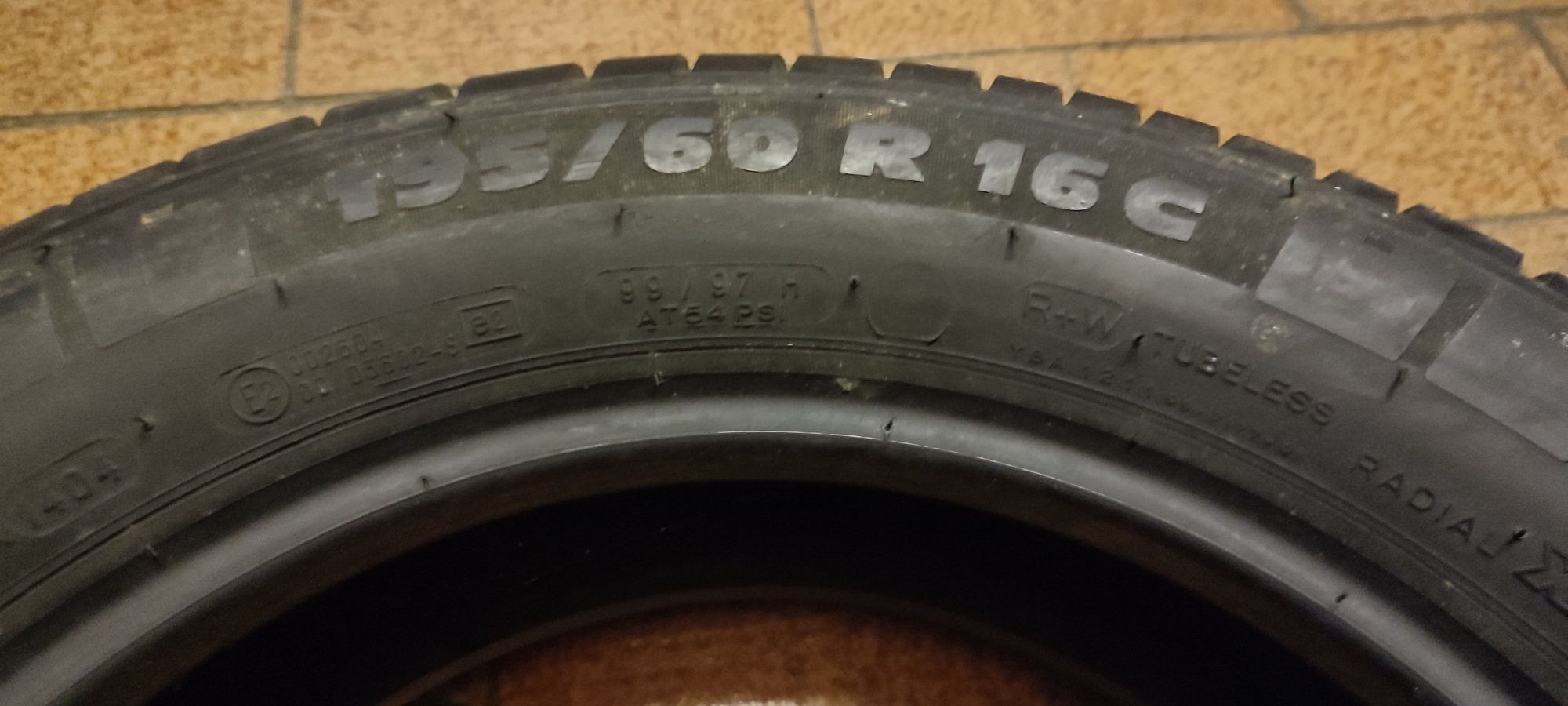 195/60R16C Michelin Agilis 51 - 1 szt lato