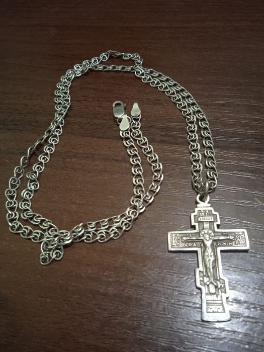 Продам срібний ланцюжок і хрестик