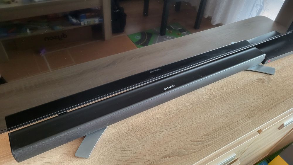 Soundbar Sharp z pilotem