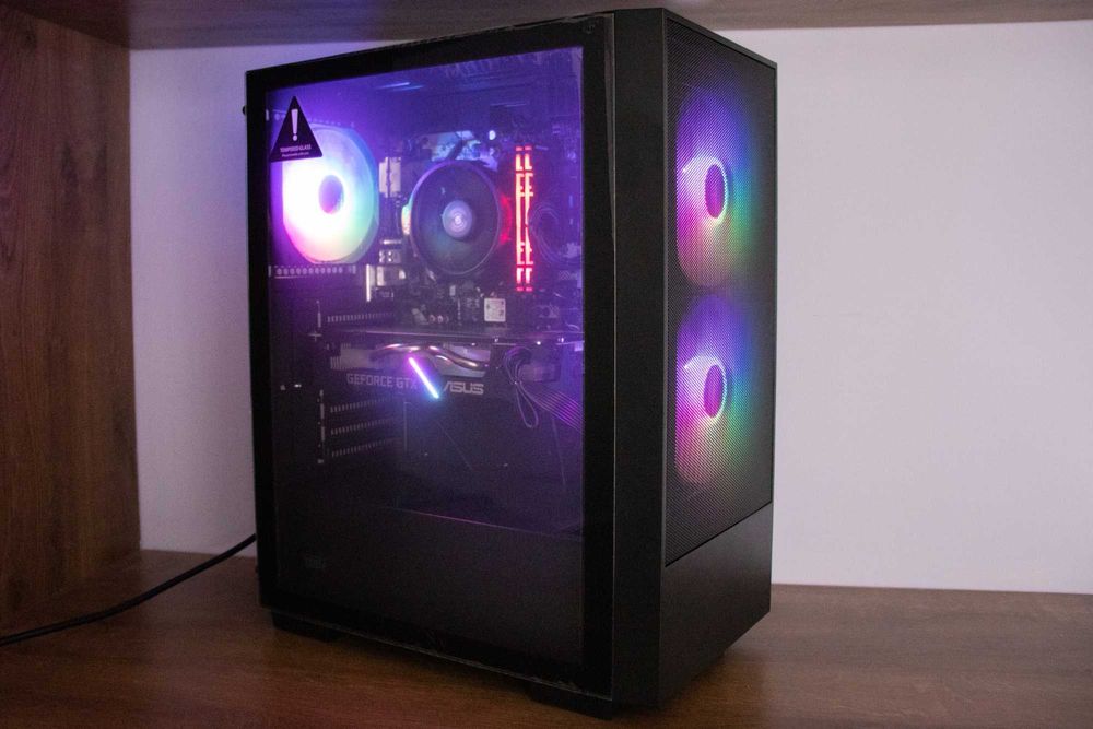 Komputer Gamingowy Ryzen 5 3600 GTX 1660 SUPER 16GB RAM **DOWÓZ**