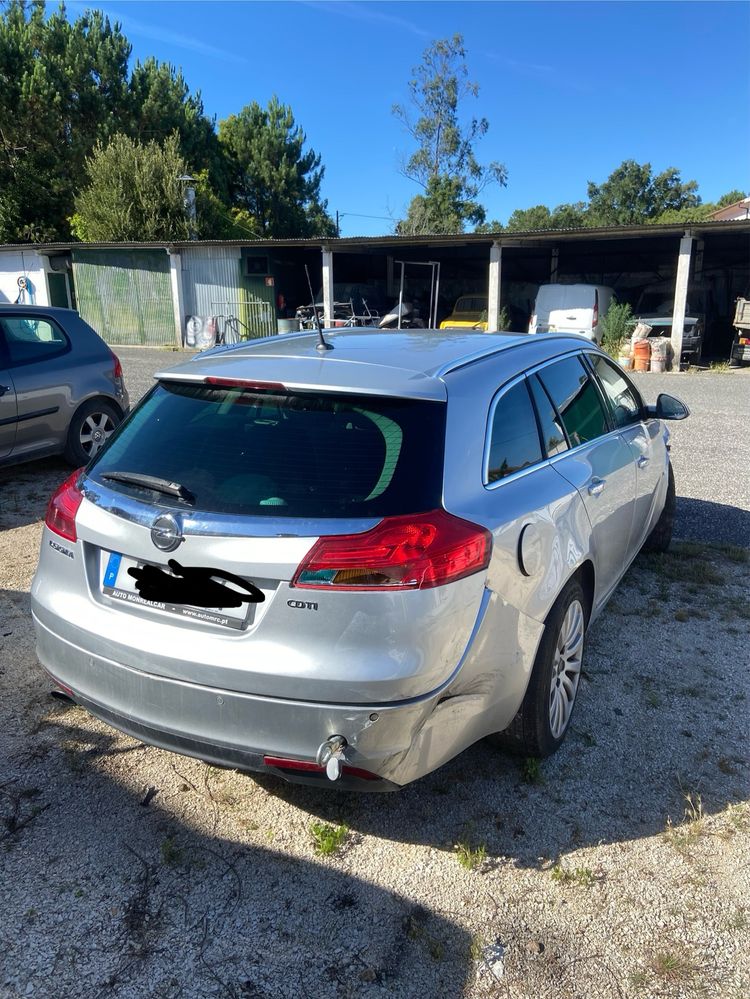 Opel Insignia Sports Tourer 2009 Batido