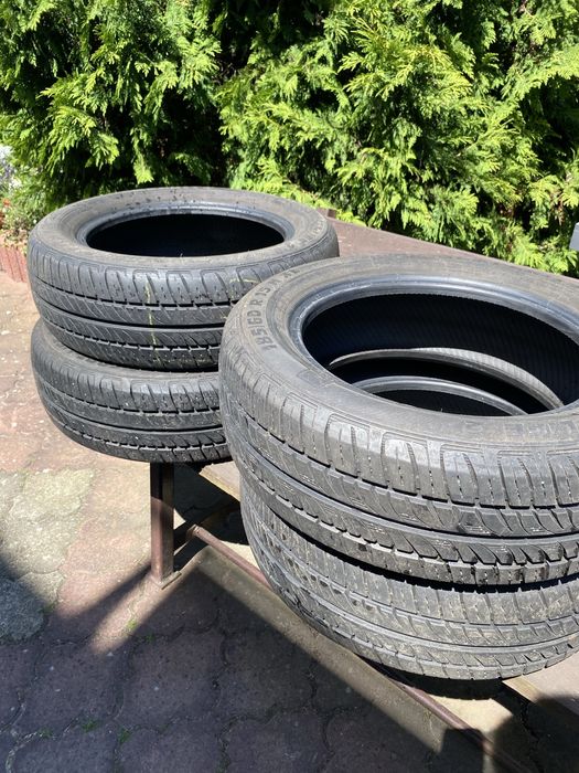 Sprzedam 4 opony zimowych Semperit 185/60 R15 88H XL