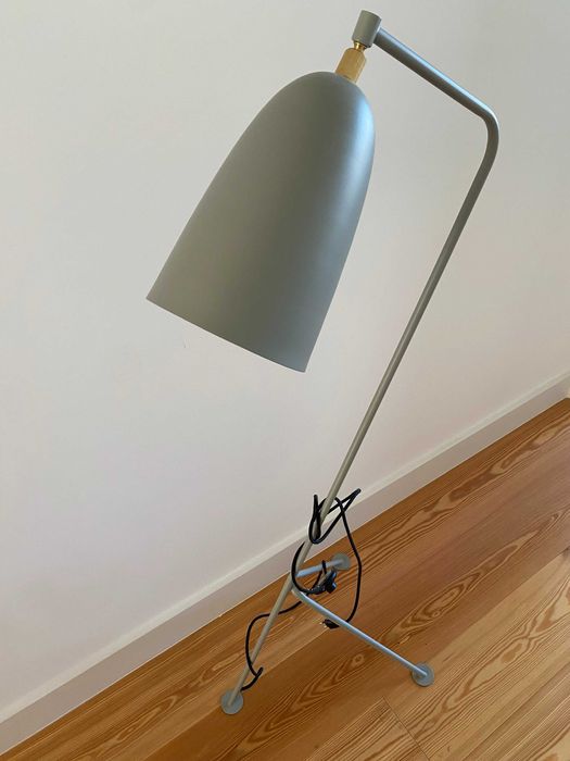 Gubi "Grasshopper" lamp designer replica