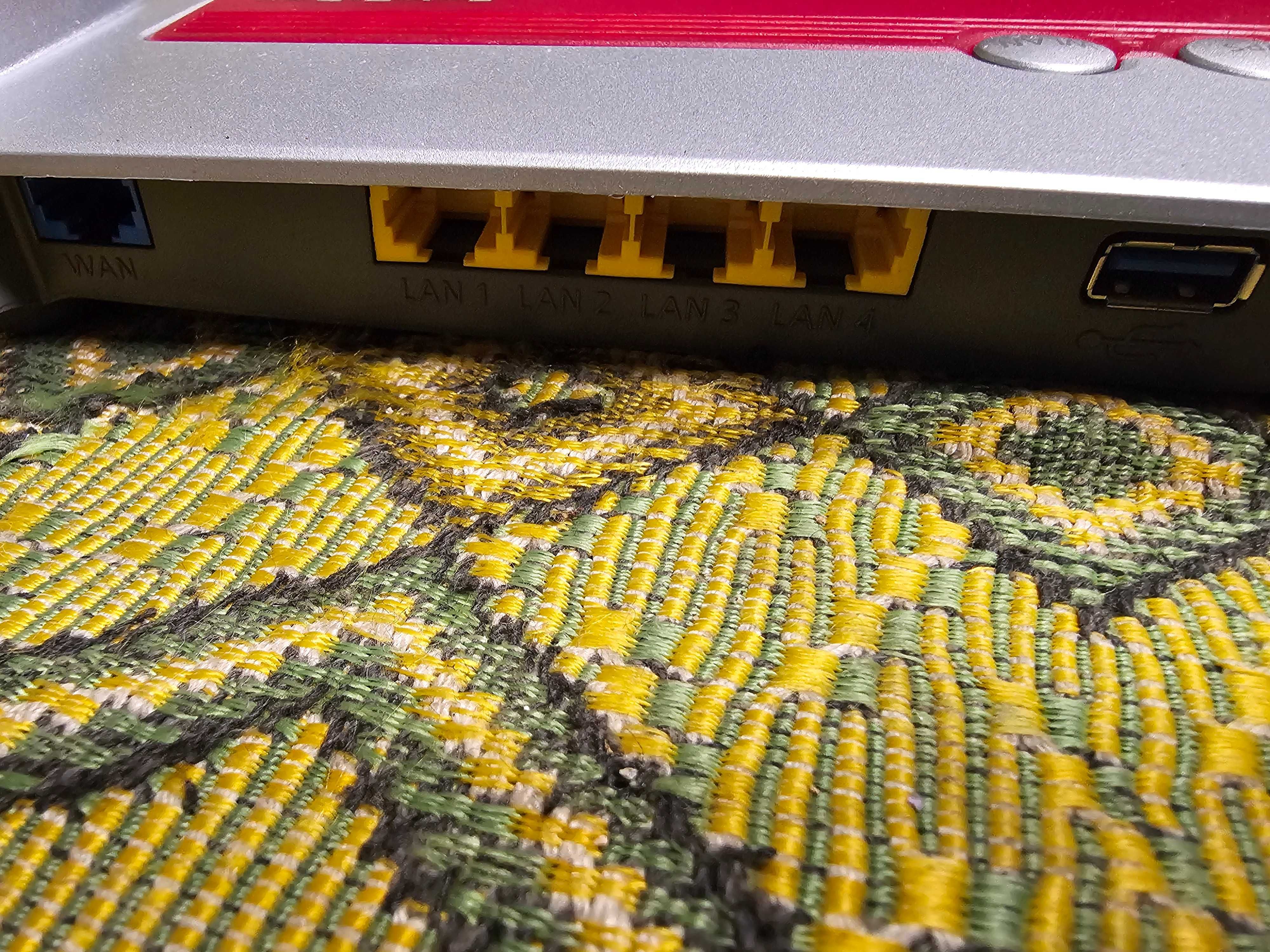 AVM FRITZ!Box 4040 router bezprzewodowy Gigabit Ethernet Dual-band