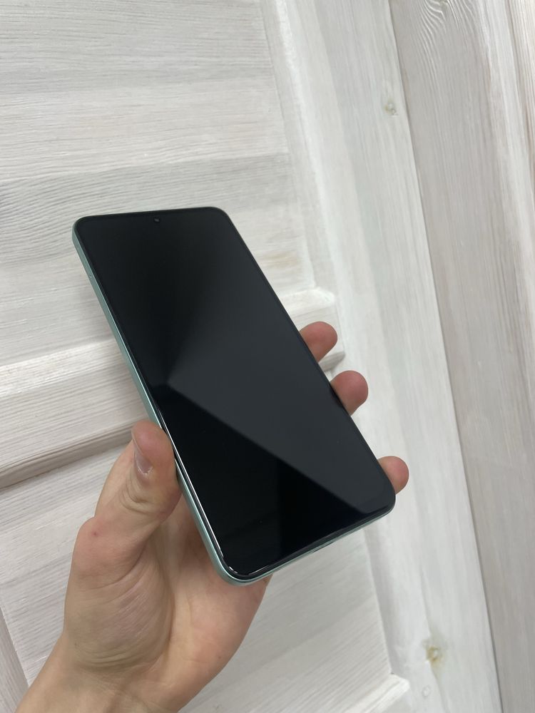 Xiaomi Redmi Note 12  8/256Gb Стан Супер!
