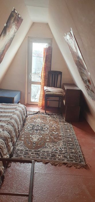 Здам частину будинку