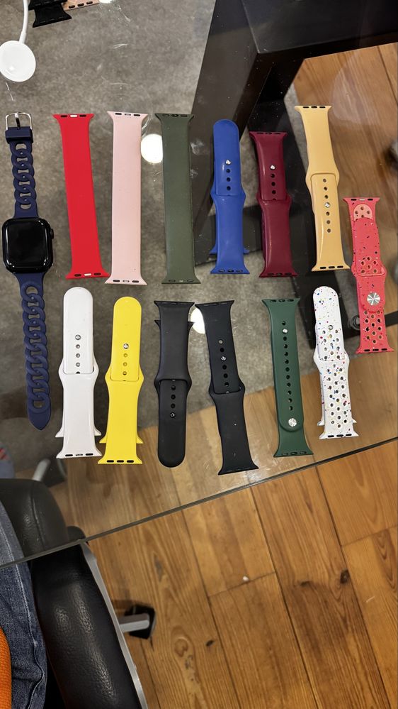 Apple watch series 8