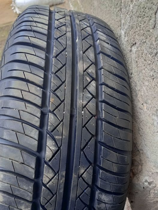 Opona letnia 14/60/185 Barum brillantis