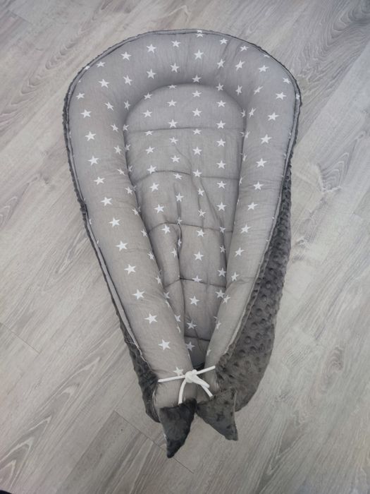 Ninho para bebé reversível