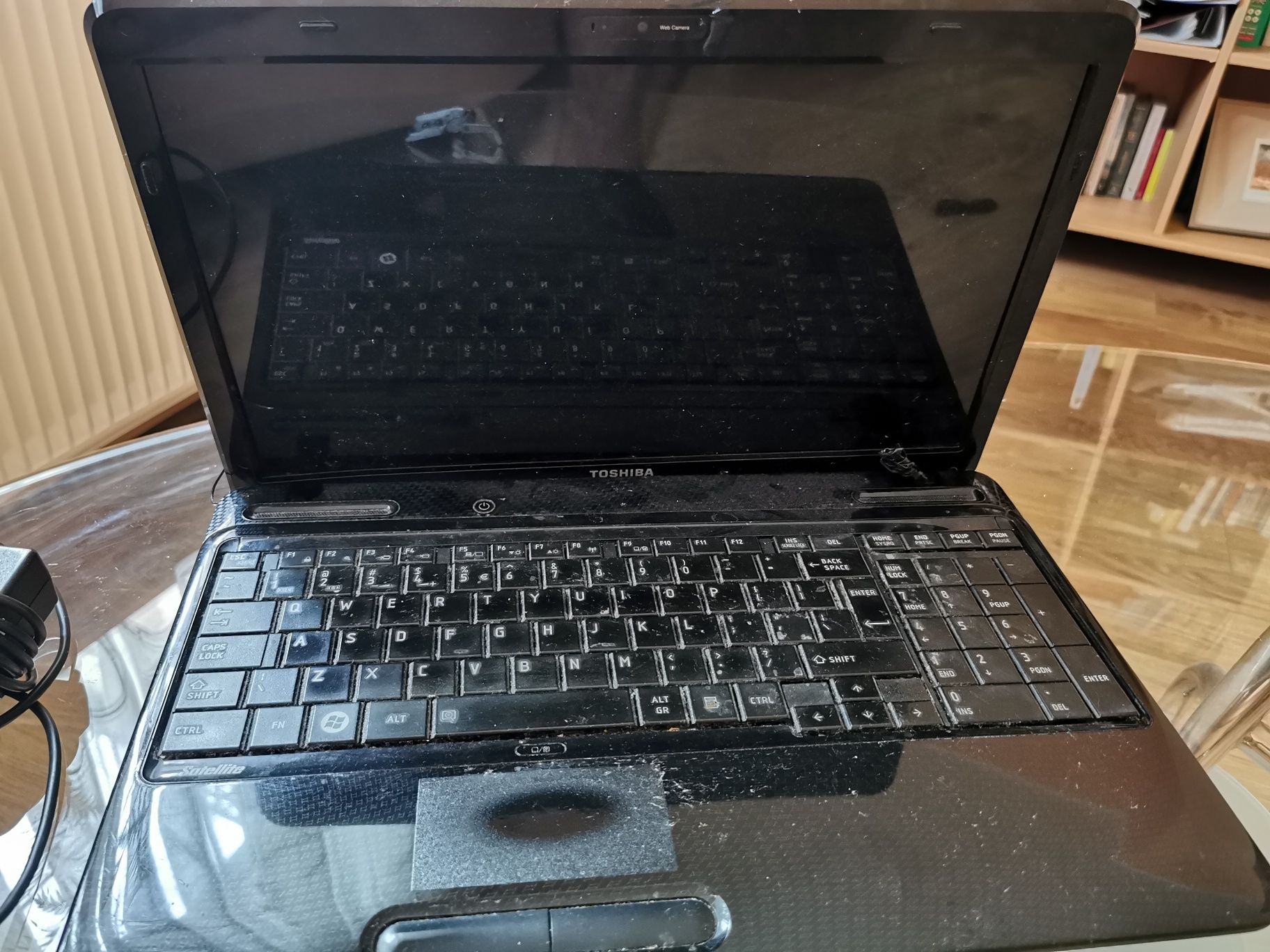 Laptop Toshiba Satellite L660 - na części