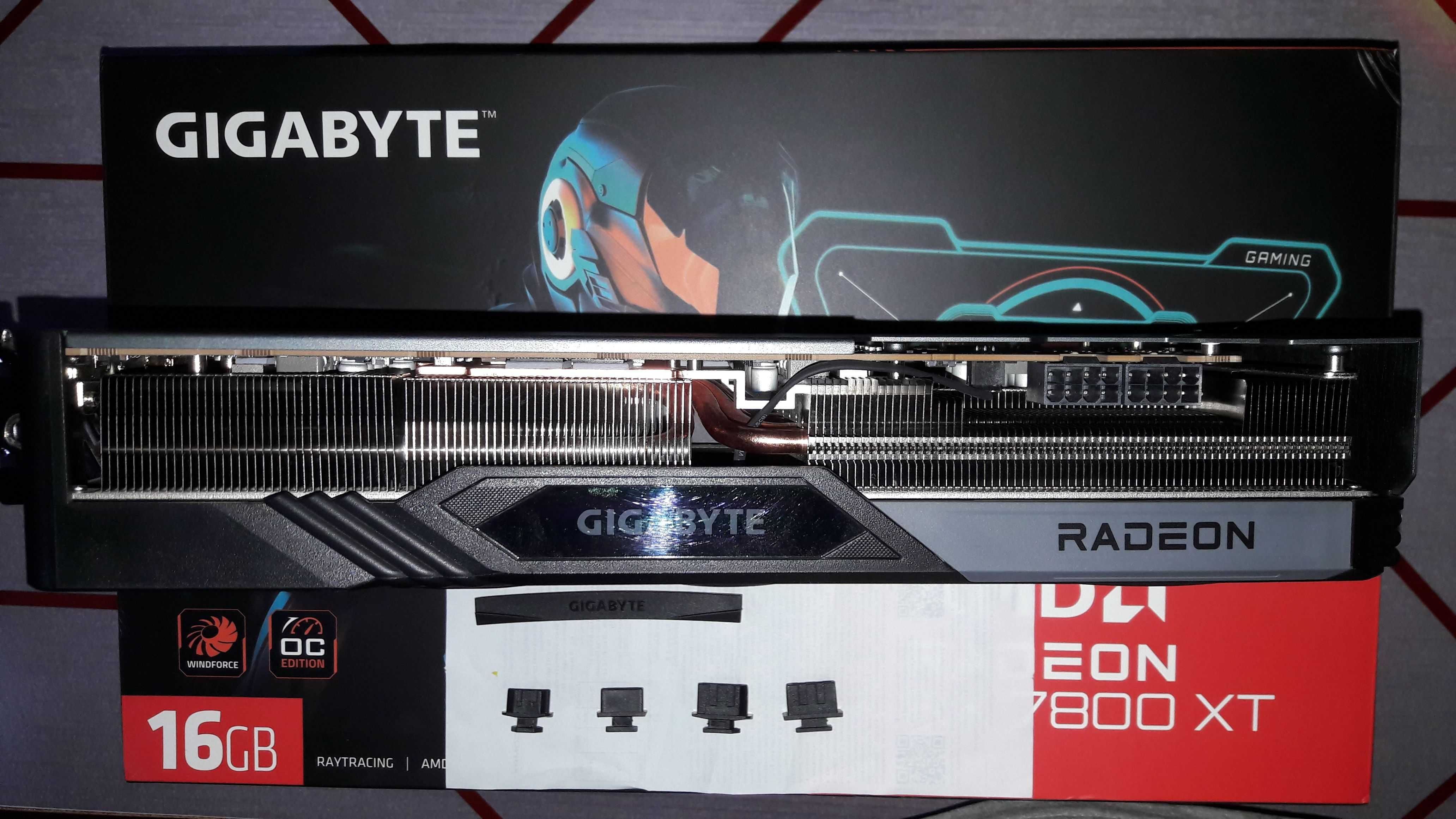 Продам відеокарту RX 7800 XT Gigabyte Gaming OC 16GB