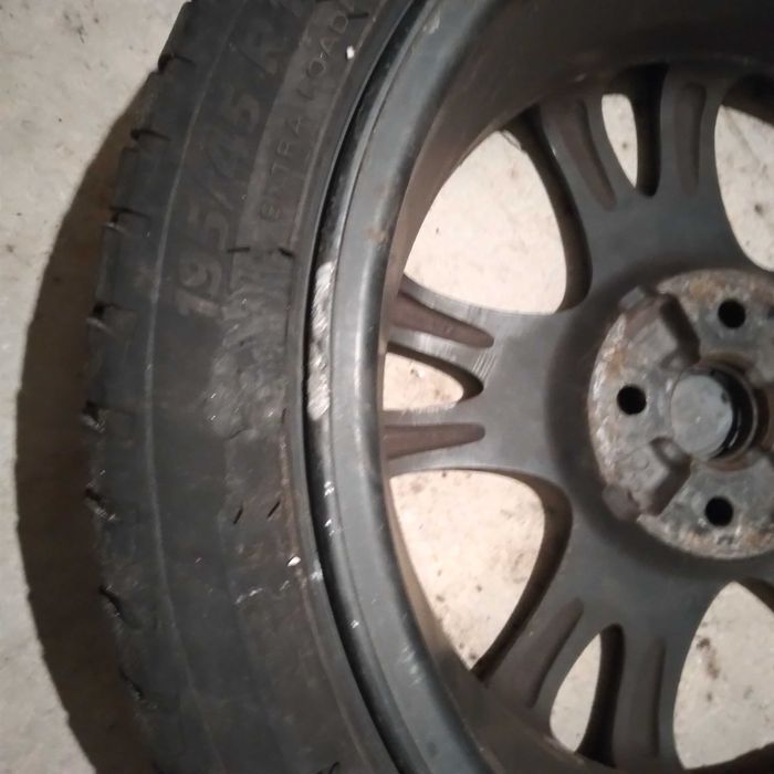 Диски з гумою Мазда 2 2008