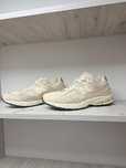 New balance 2002r