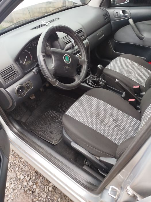 Продам Skoda Octavia 1.6 mpi 2008 року