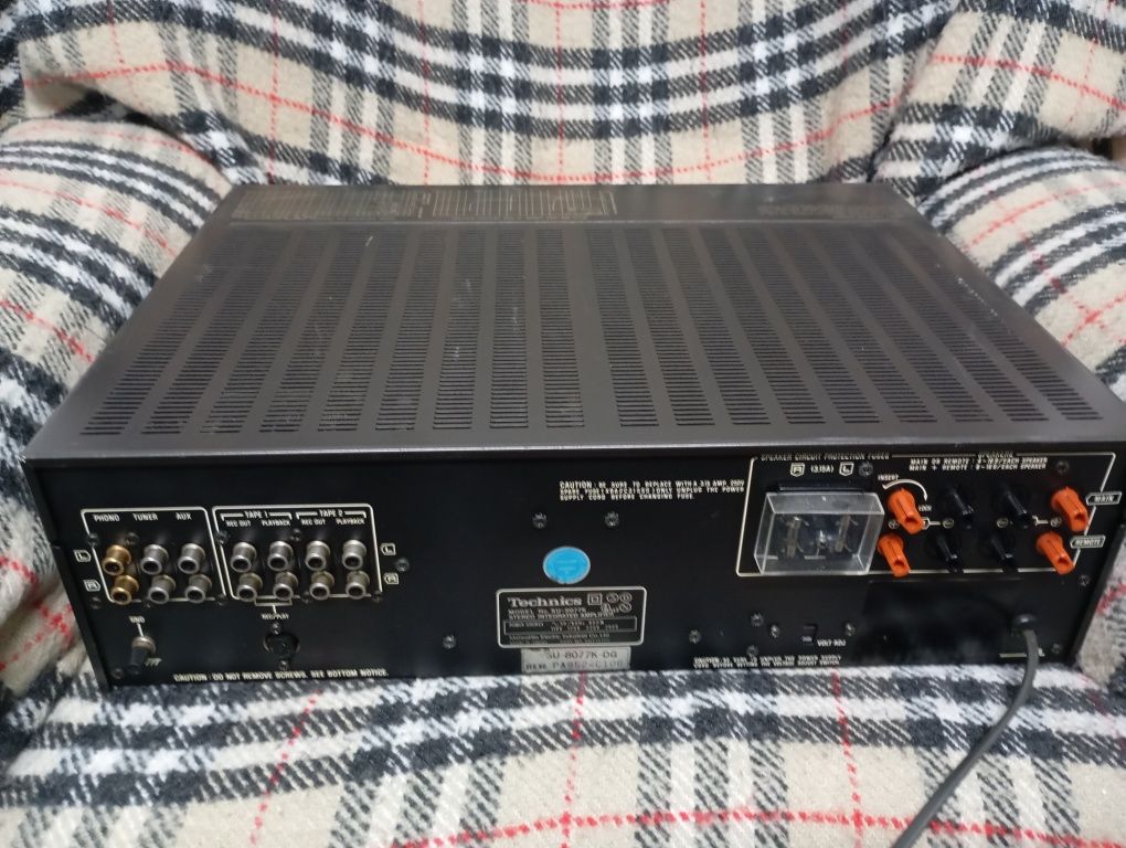 Amplificador technics su 8077k
