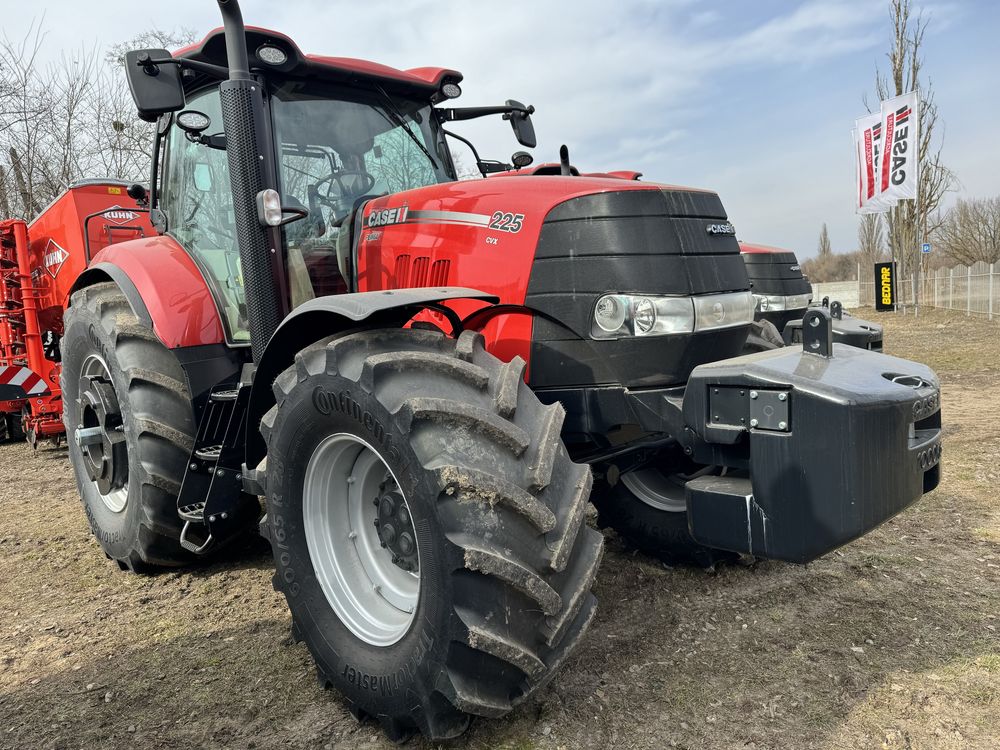 CASE IH трактори нові від 110 к.с. До 600 к.с.