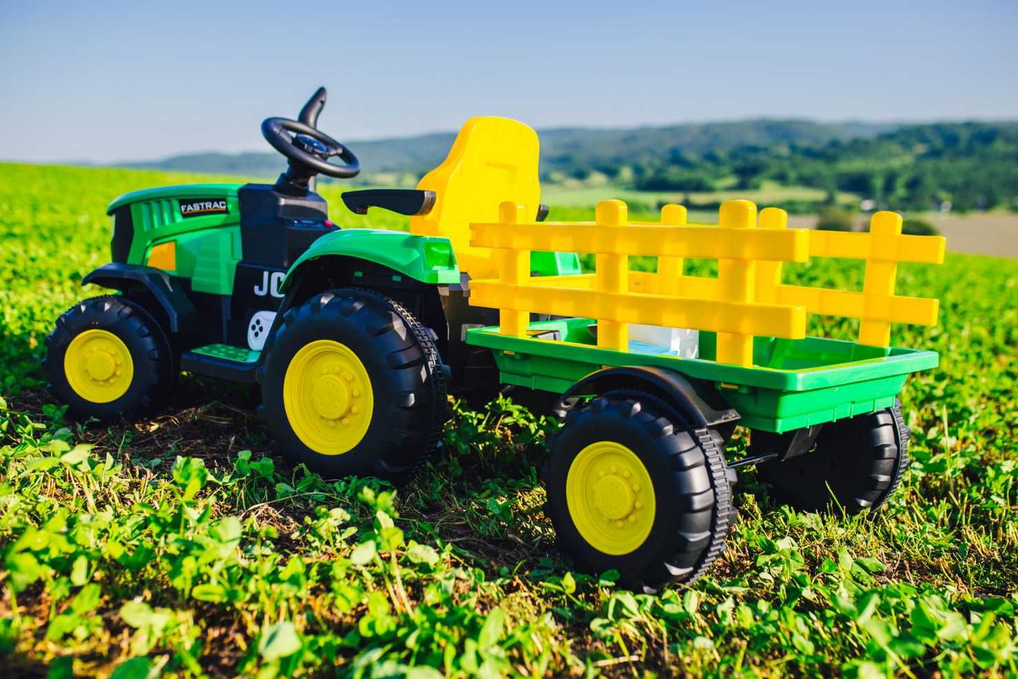 TRAKTOR Ciągnik John Deere JCB Elektryczny Auto AKUMULATOR RC 2 DZIECI