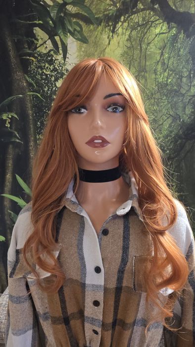 Peruka falowana z grzywką 70cm+ gratis opaska do peruk