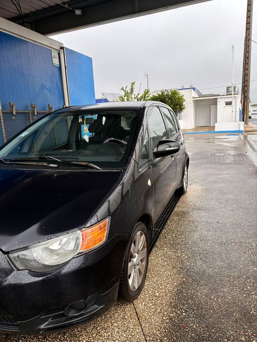 Mitsubishi Colt 1.1 2009