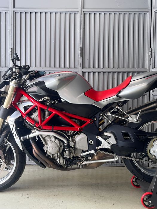 Mv Agusta Brutale 910