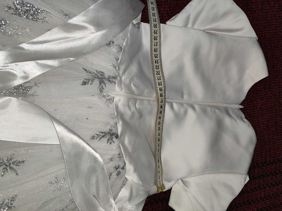 Плаття сніжинки на Новий рік