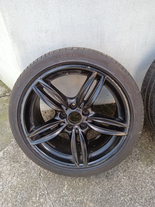 Felgi z oponami  BMW