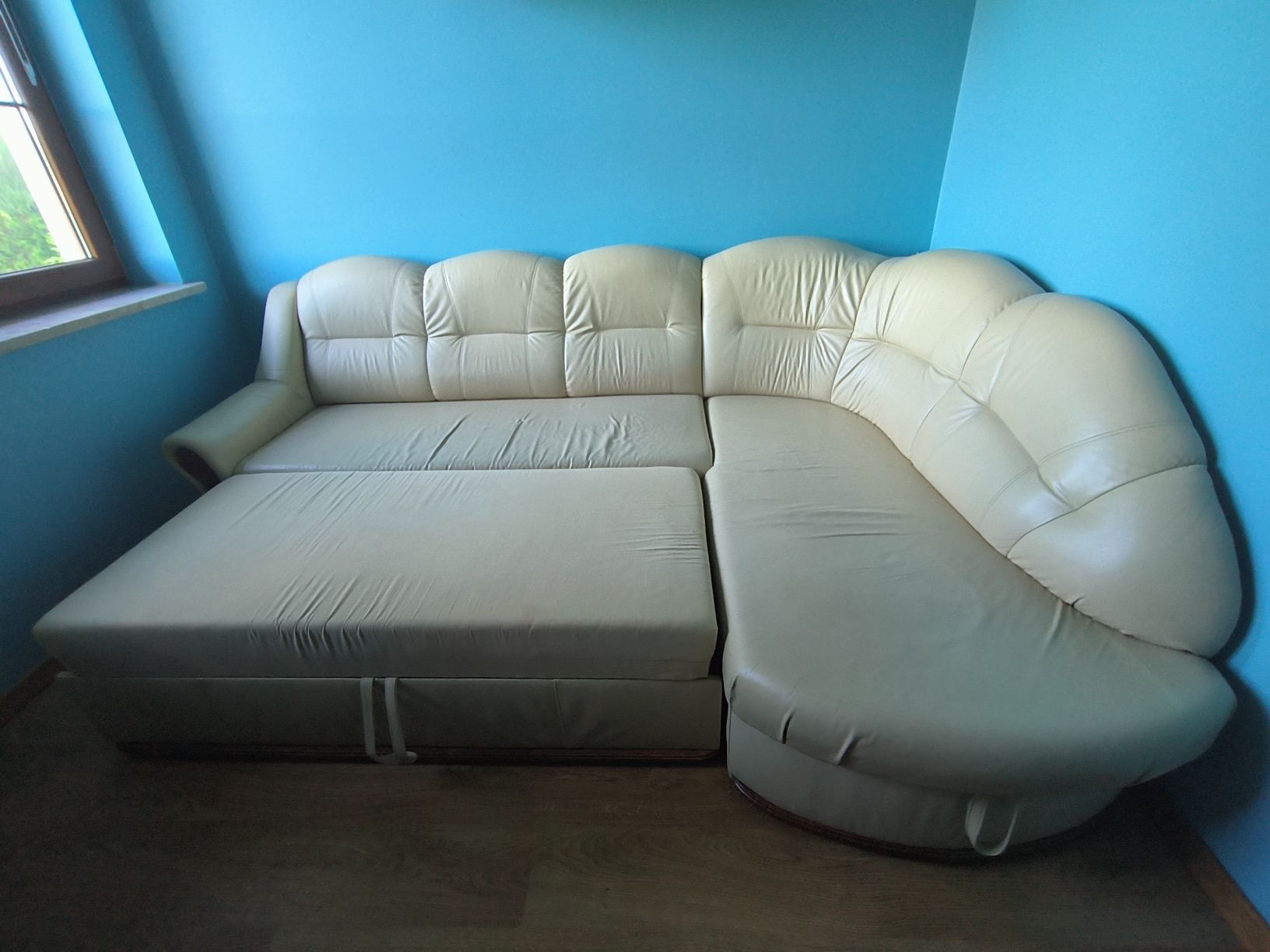 Sofa z funkcją spania narożnik