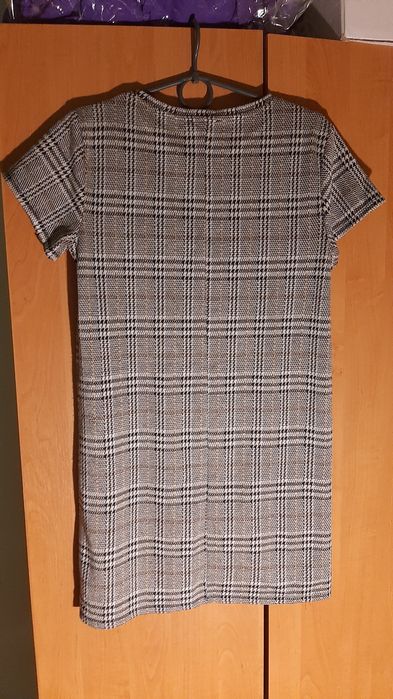 Платье стрейчевое Zara  с вышивкой от 11-15 лет