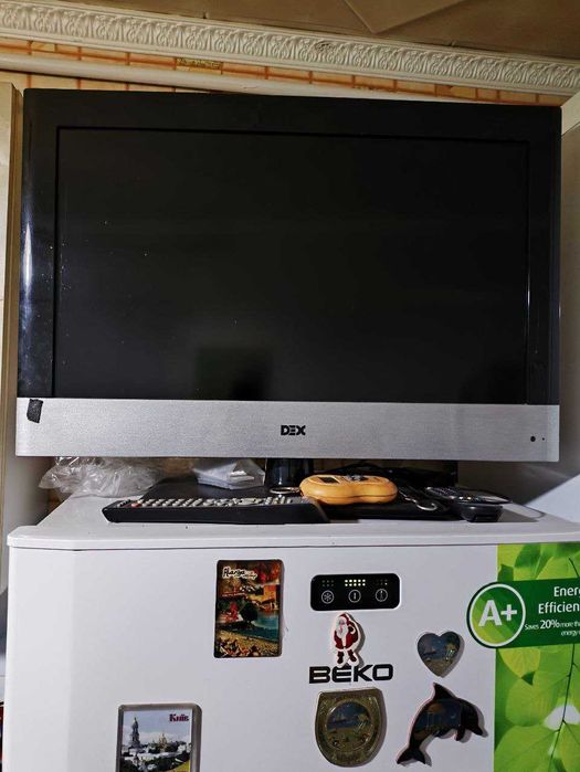 Телевізор DEX 24 дюйма
