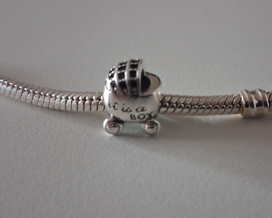 Charms wózek posrebrzany