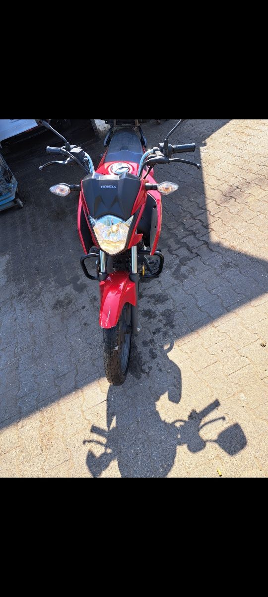 Honda cb125 ccm czerwona sprawna