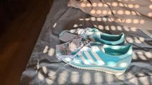 Tenis nike novos