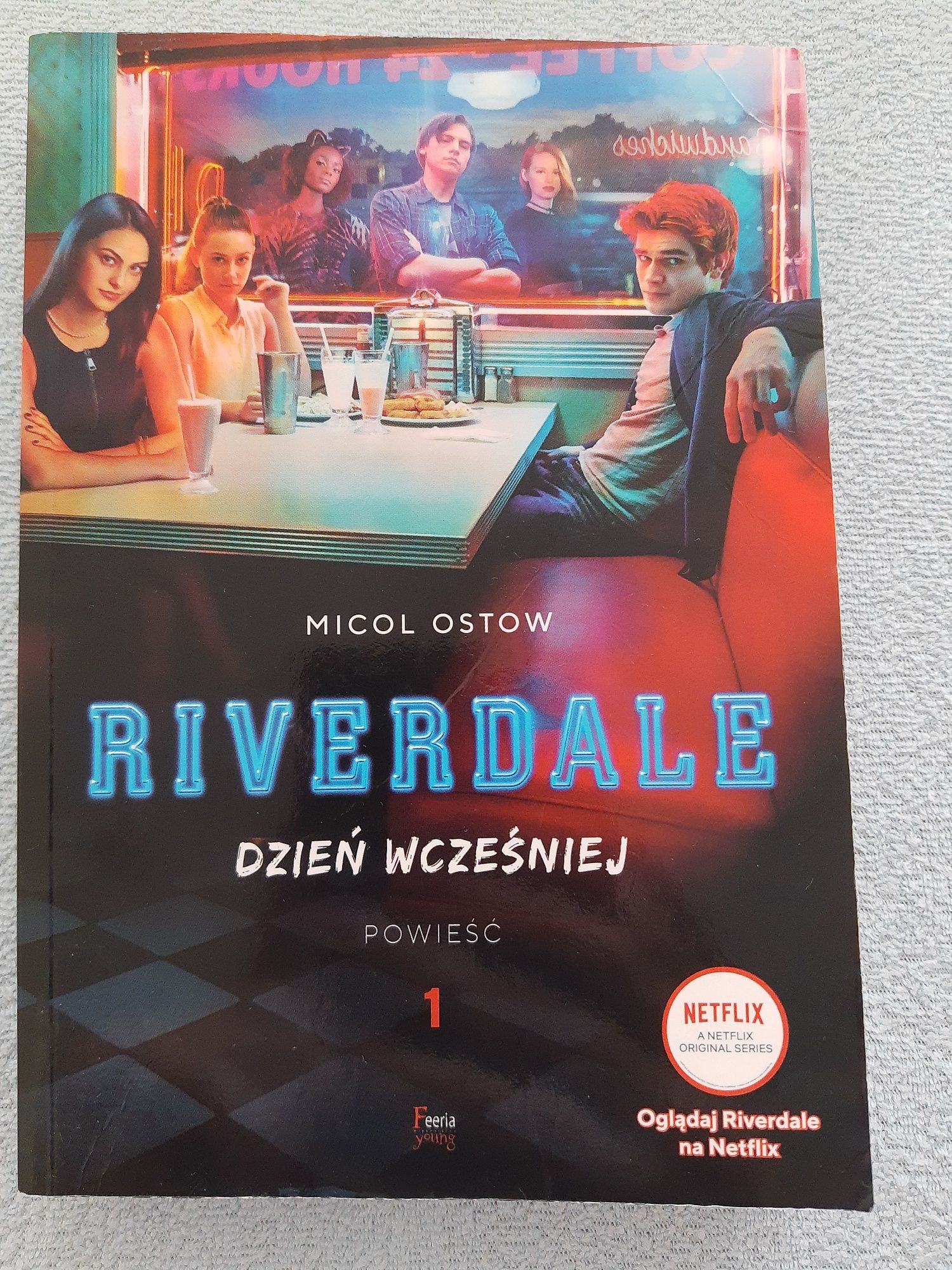 Książka Riverdale Dzień Wcześniej