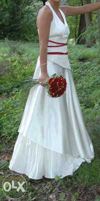 Sukienka Ślubna z gorsetem