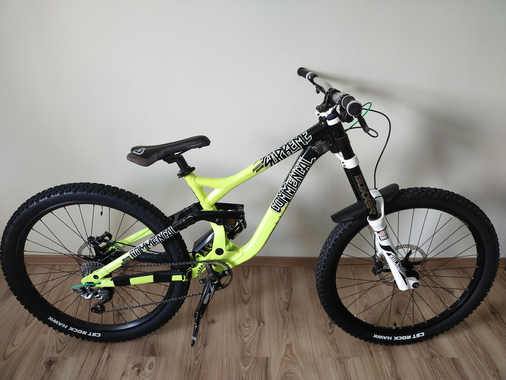 Commencal supreme V3DH