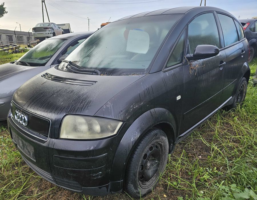 Zderzak przód AUDI A2 1.4 TDI LZ9W 99-05