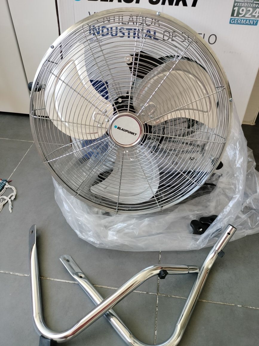 Ventoinha de chão Blaupunkt 45cm • Nova