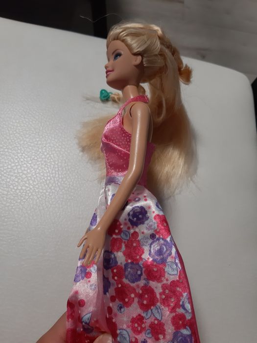 Lalka barbie roszpunka mattel księżniczka
