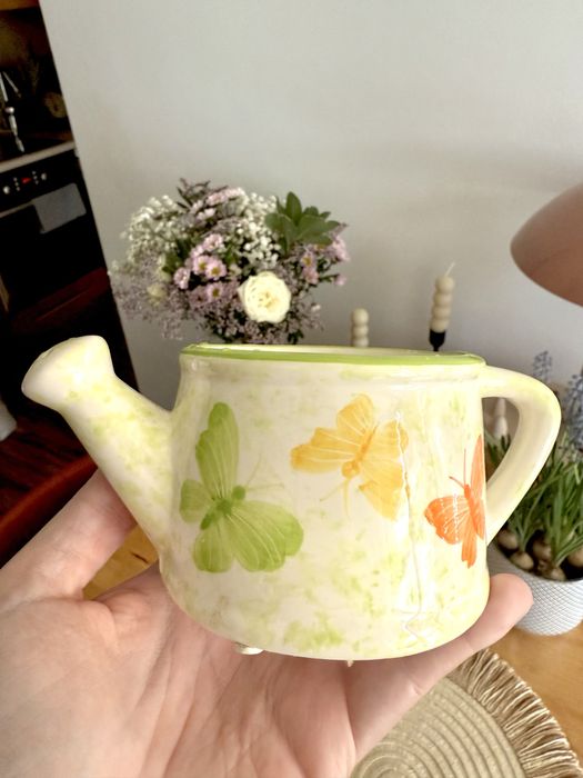 Osłonka ceramiczna konewka