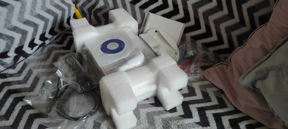 LG BE08LU20 czarno-biały BOX Zewn.nageywarka Blu-Ray/DVD/CD_WAWA ideał