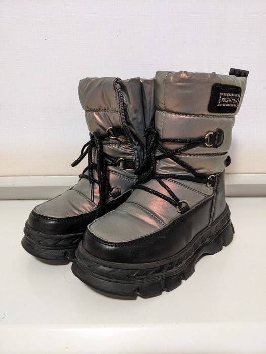 Черевички , ботінки, том м